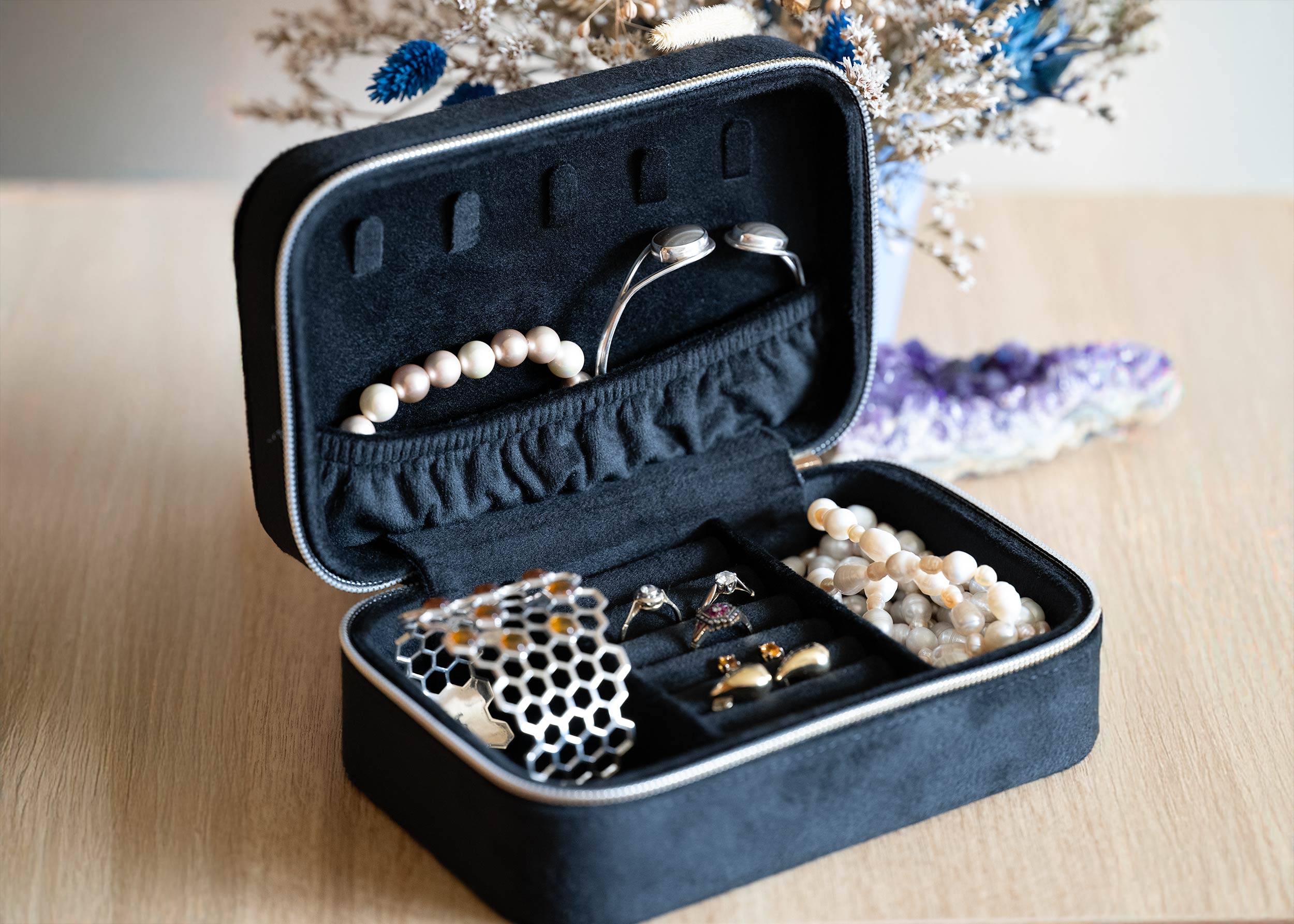 Biżuteria na prezent w kuferku Biżuteria na prezent w kuferku