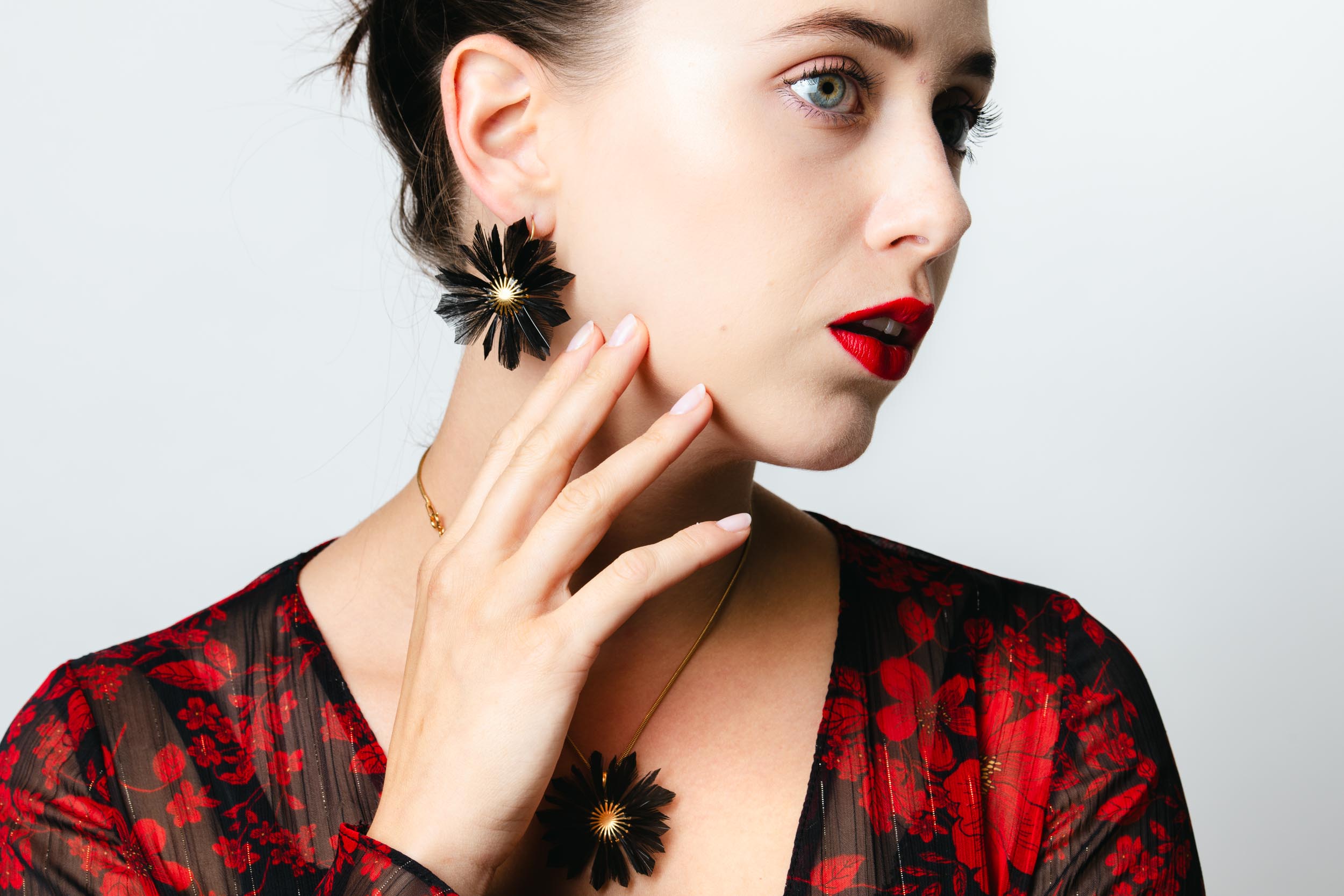 Jakie kolczyki do jakiej twarzy? Jakie kolczyki do jakiej twarzy?