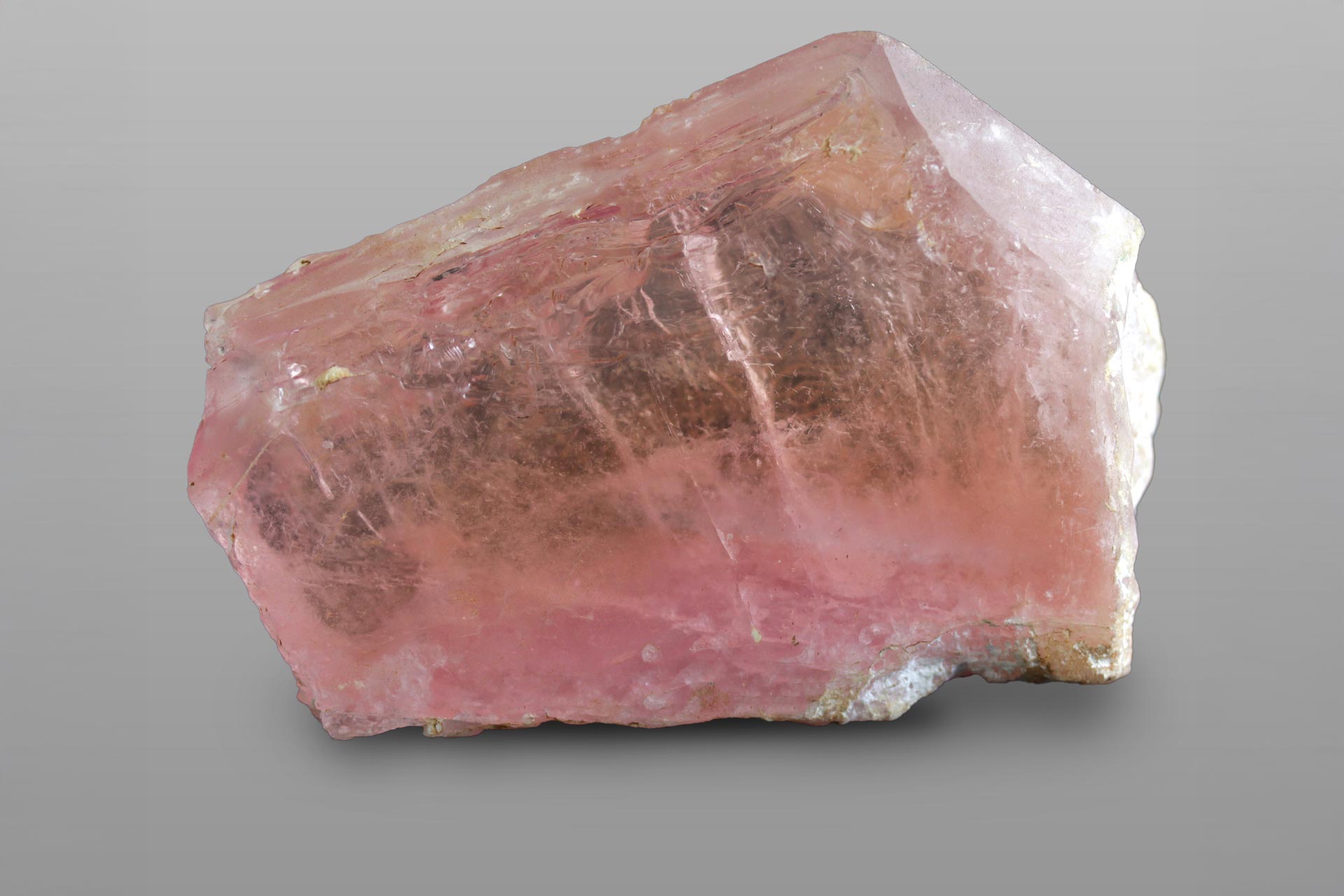 Morganit - ciekawy kamień szlachetny