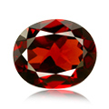 Granat - ciemnoczerwony kamień szlachetny