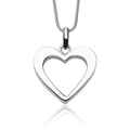 Naszyjnik ze srebrną zawieszką w kształcie serca umieszczoną na łańcuszku