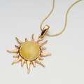 naszyjnik pozłacany zawieszka słoneczko