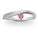 rubinowe szczęście - pierścionek z bialwego zlota z rubinem na zaręczyny