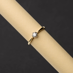 TULIPAN - złoty pierścionek na zaręczyny
