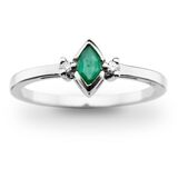 szmaragdowa piękność - pierścionek z bialego złota z szmaragdem i brylantami