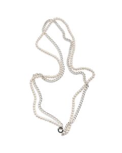 długi naszyjnik łańcuch i perły