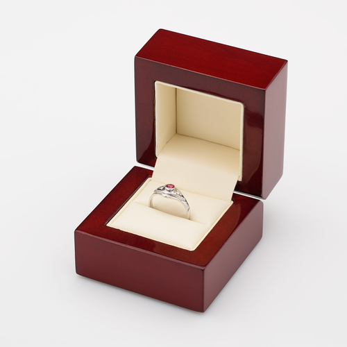 luksusowe pudełko na pierścionek - drewno, wiśnia