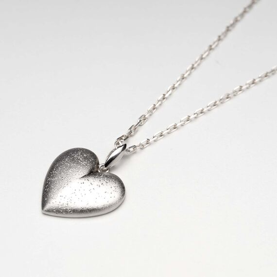 serduszko na łańcuszku ankier