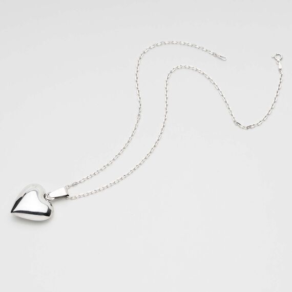 serduszko na łańcuszku