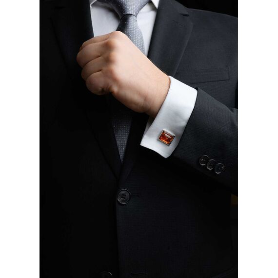 Spinki srebrne z bursztynem na mankiecie