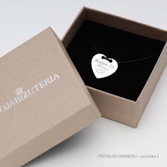 naszyjnik z serduszkiem w pudełku
